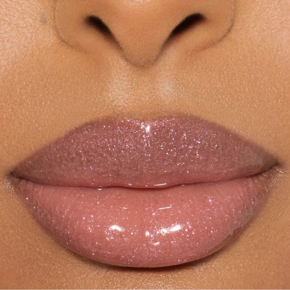 NIB Kylie Jenner Lipgloss - DAMN GINA stunning sparkle